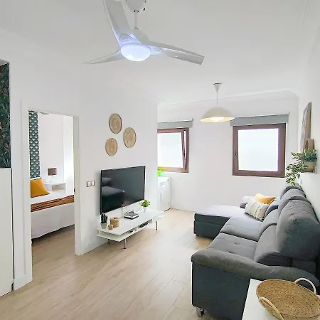 Almeida Deluxe - 200 Metres From Canteras Апартаменты *